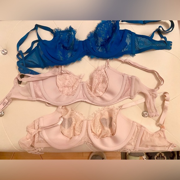 Victoria secret lace bras - Picture 3 of 5